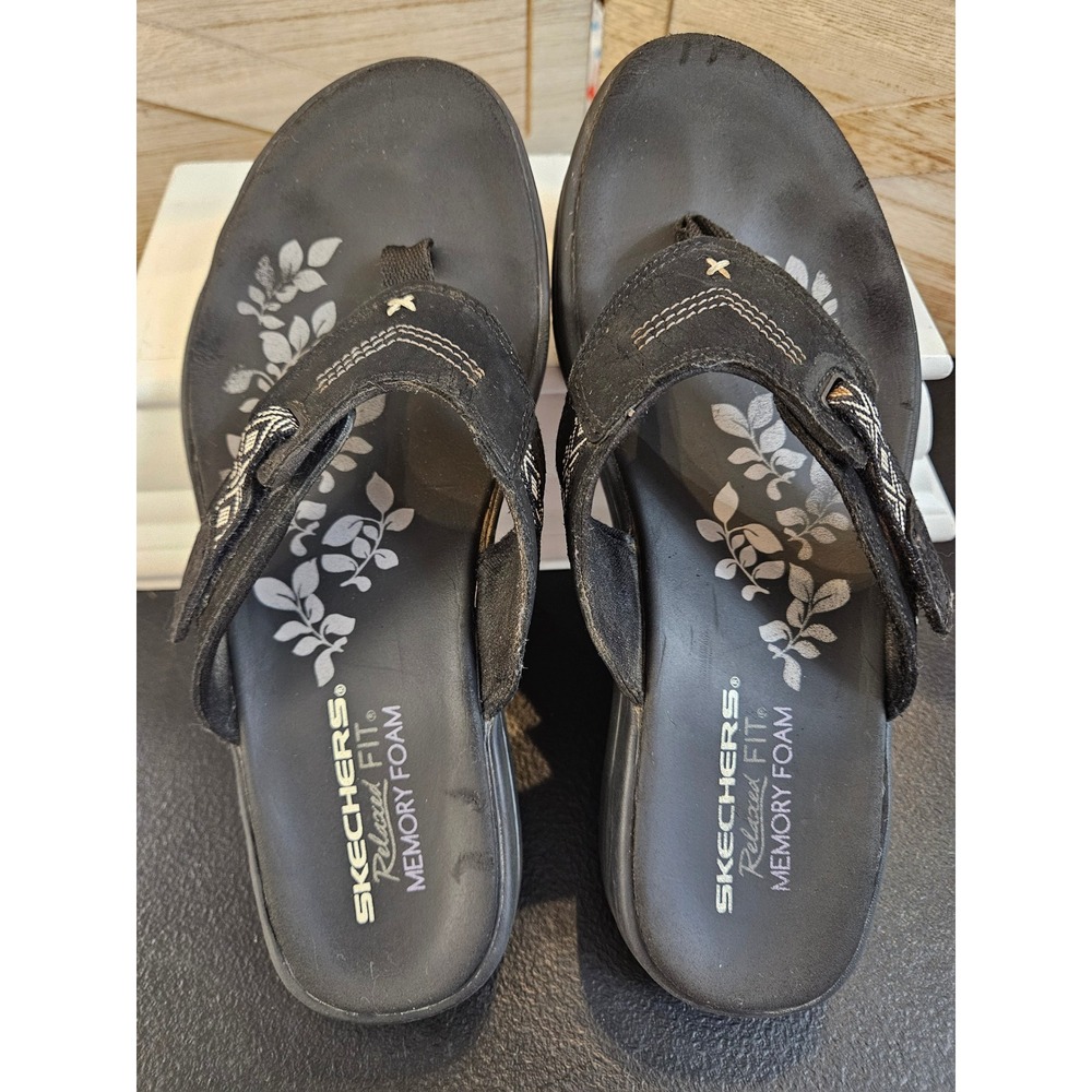Skechers Thong Sandals Sz 7 Black Relaxed Fit Memory Foam 40961 Flip Flop #699